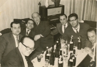1954